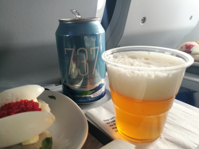 Special brewed IPA beer with 7,37% alc for presenation of Icelandair Boeing 737 MAX 8 TF-ICE Jökulsárslón // Source: Flugblogg