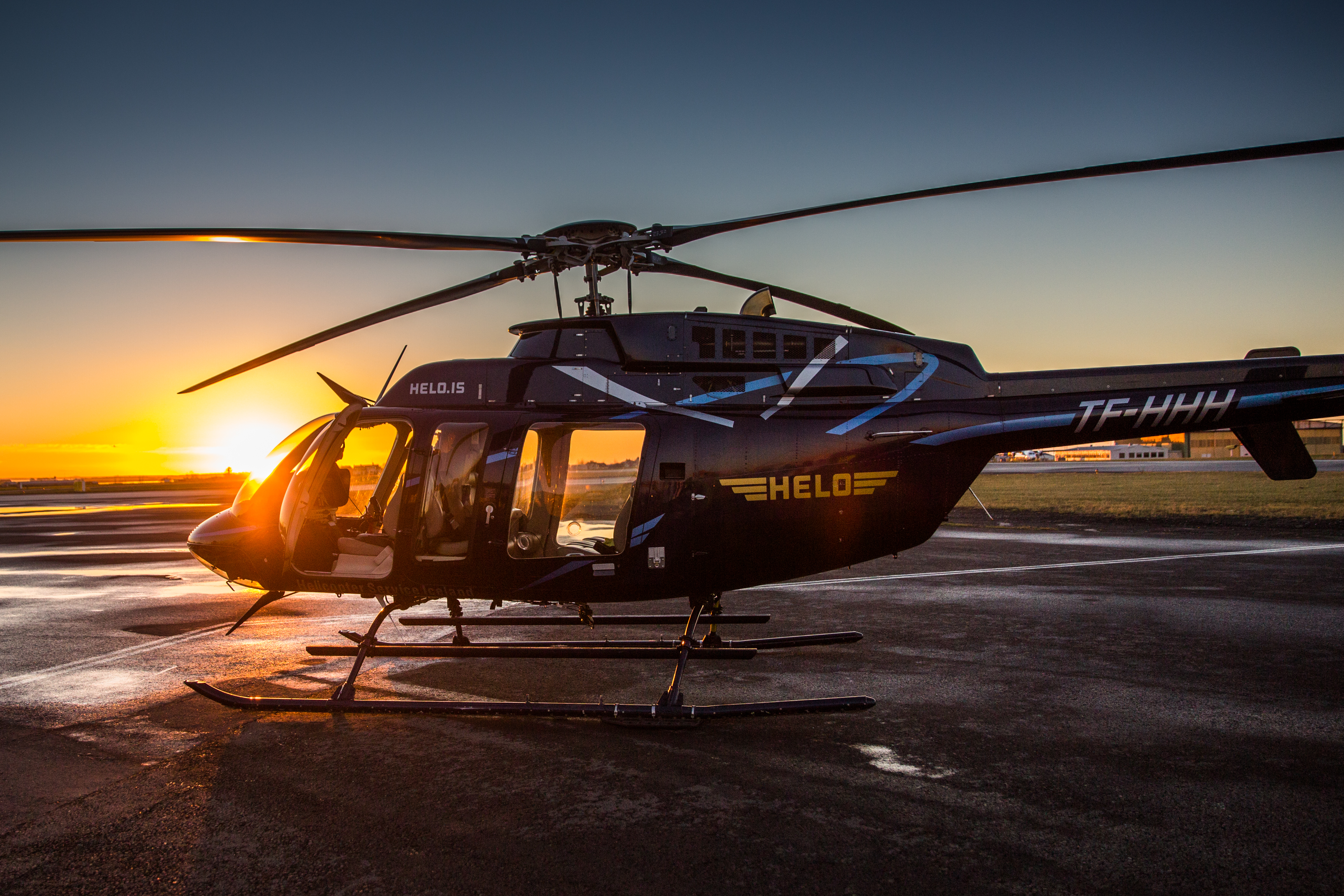 "Helo" Bell-407 (reg. TF-HHH) // Source: helo.is