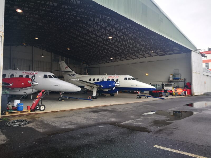 Eagle Air JetStream 32 (reg. TF-ORG and TF-ORC) in hangar of Reykjavik airport // Source: Flugblogg