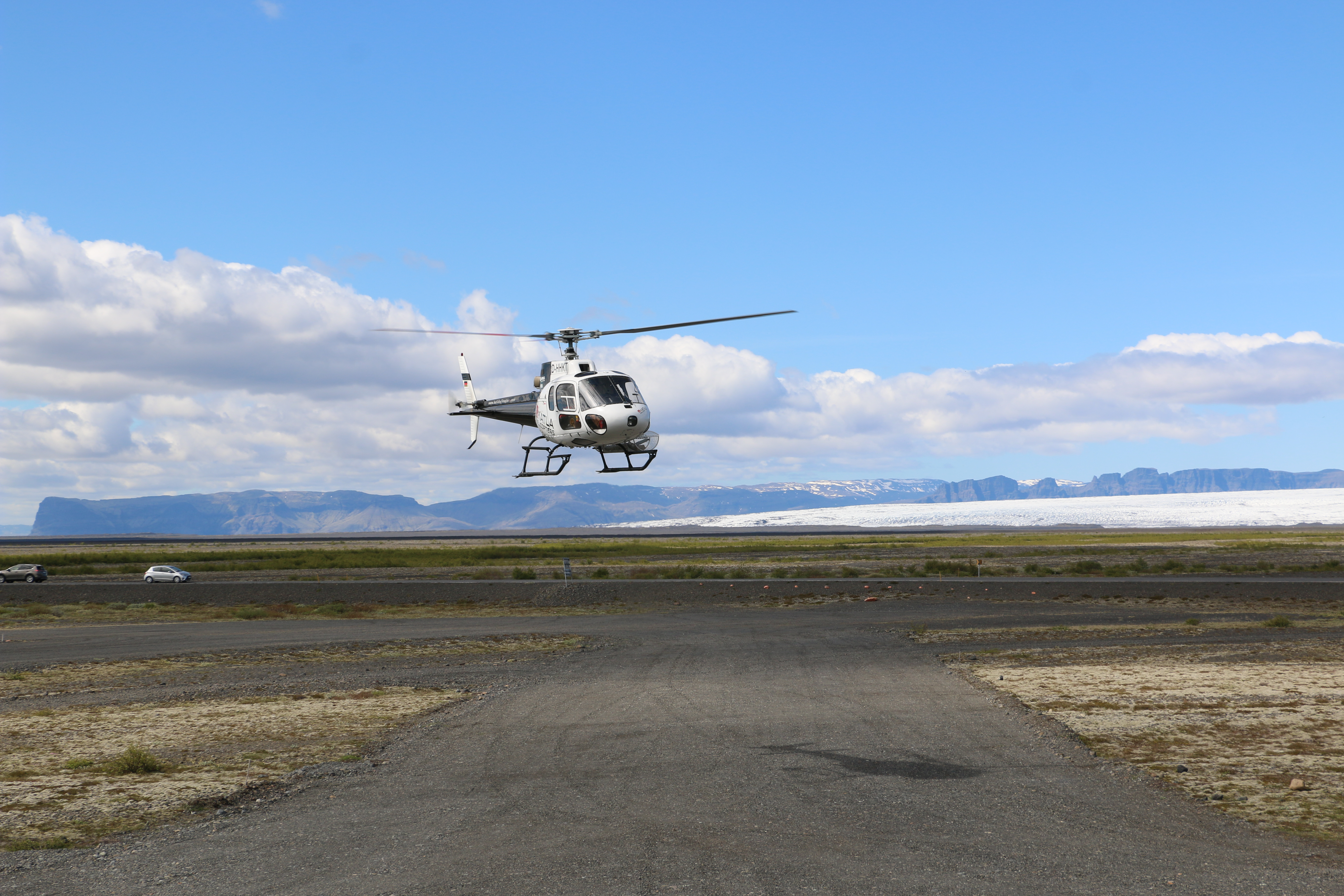 Aerospatiale AS350BA (reg. D-HHKT) leased by Atlantsflug in Skaftafell // Source: Atlantsflug