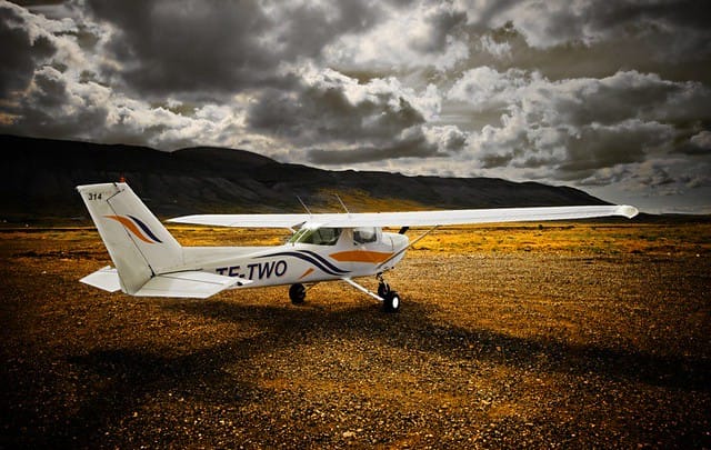 Reykjavik Flight Academy Cessna 152 reg. TF-TWO // Source: Vængir page on Facebook (Júlíus Björn Þórólfsson)