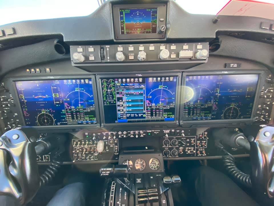 The cockpit of Mýflug Beechcraft B250 King Air reg. TF-MYB // Source: AK Aviation