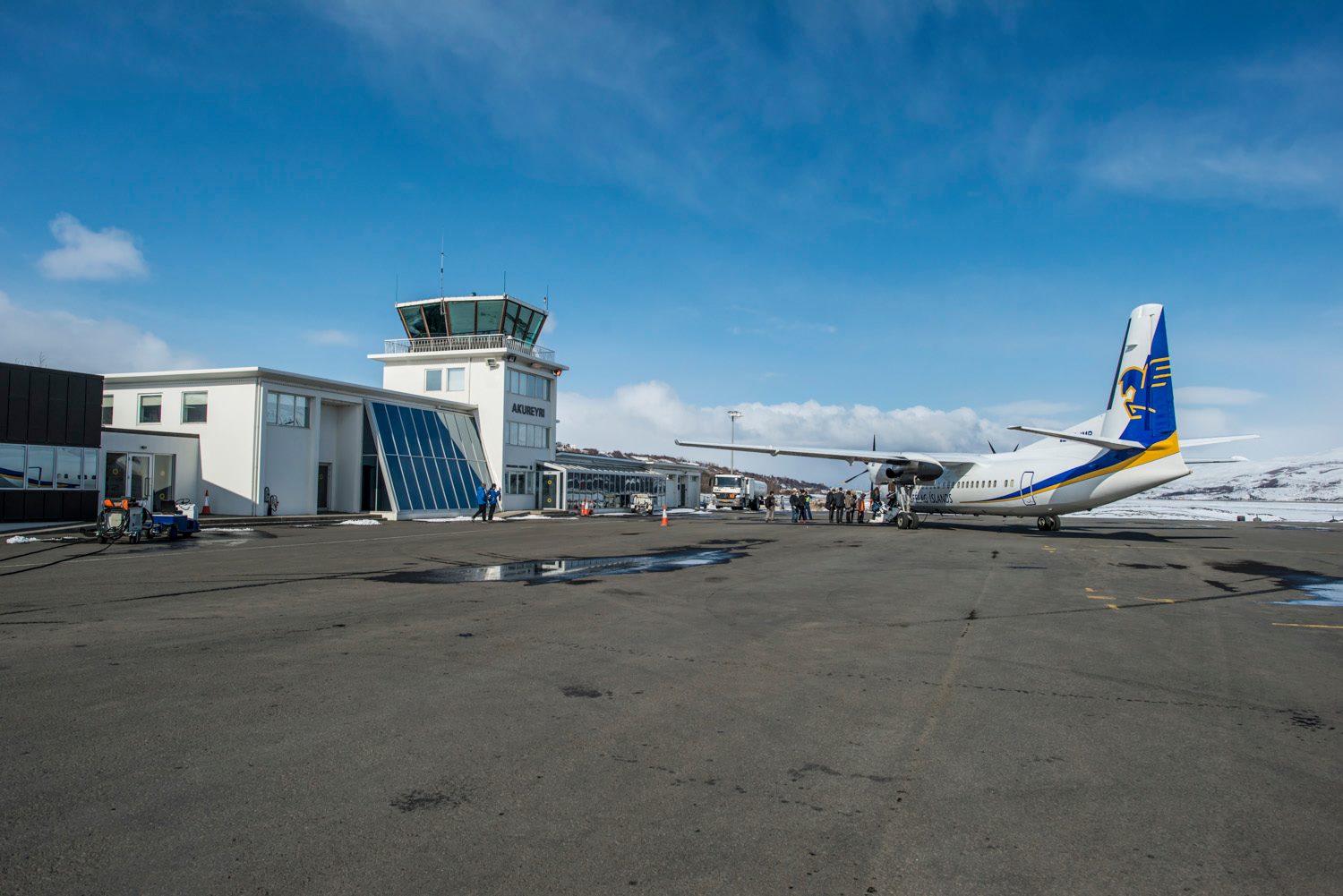 Icelandic government announces massive extension of regional airports