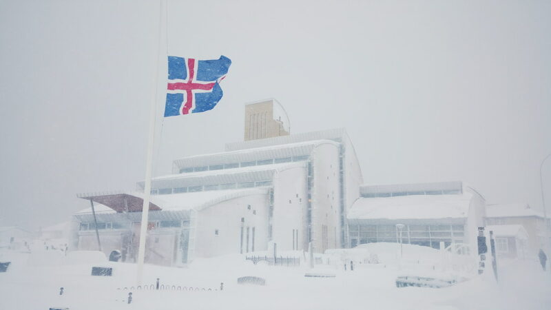 Blizzard in Ísafjörður // Source: hiveminer.com