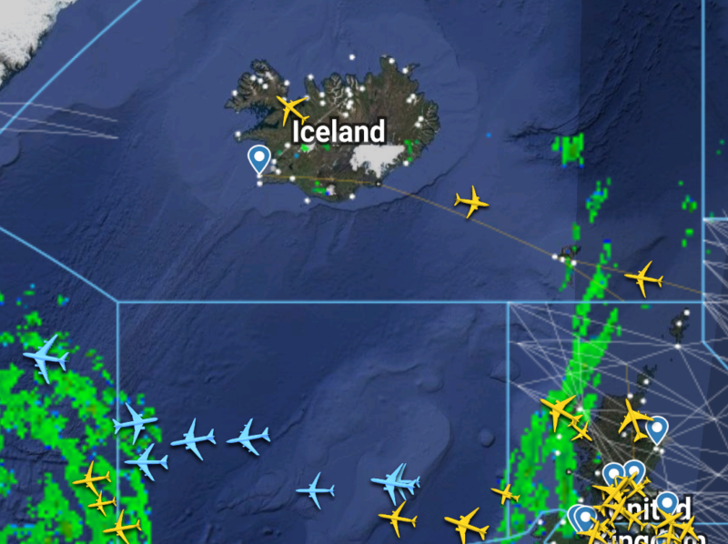 Air traffic near Iceland on 21.March 2020 // Source: Flightradar24