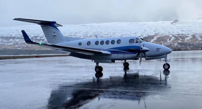 Beech B200 Super King Air reg. N200PL in Akureyri in March 2021 // Source: AK Aviation