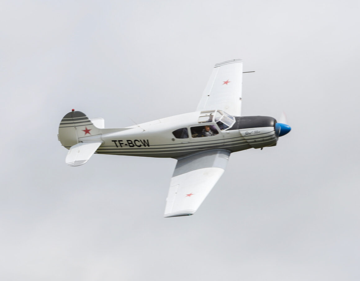 Yak-18T reg. TF-BCW at airshow "Allt sem flygur 2021" in Hella // Source: Jón Sverrir Sigurðarson