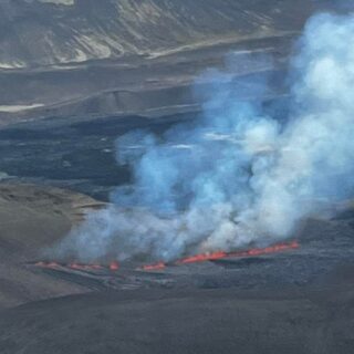 The new volcanic eruption on Reykja­nes peninsula started on 3.August 2022 // Source: pilot Lucia