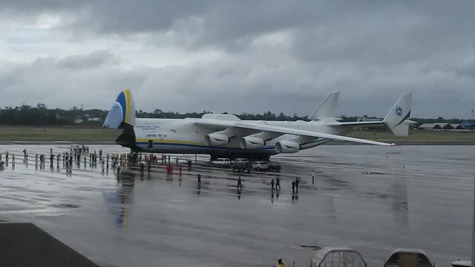 Antonov Airlines An-225 "Mriya" reg. UR-82060 in Cebu airport // Source: Gerard Montejo / PPSG